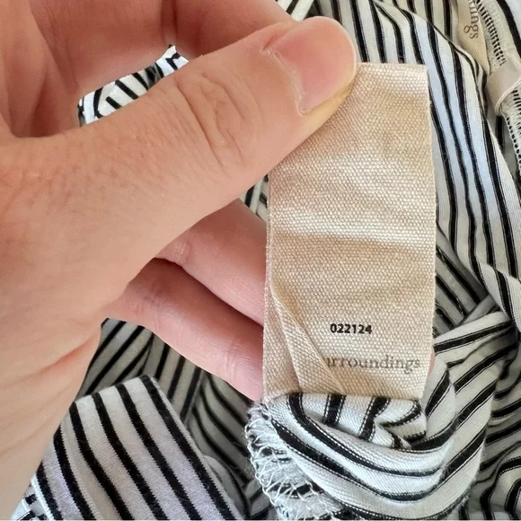 Soft Surroundings black white striped ruffle Rosemary pull on skirt size large - Picture 8 of 11